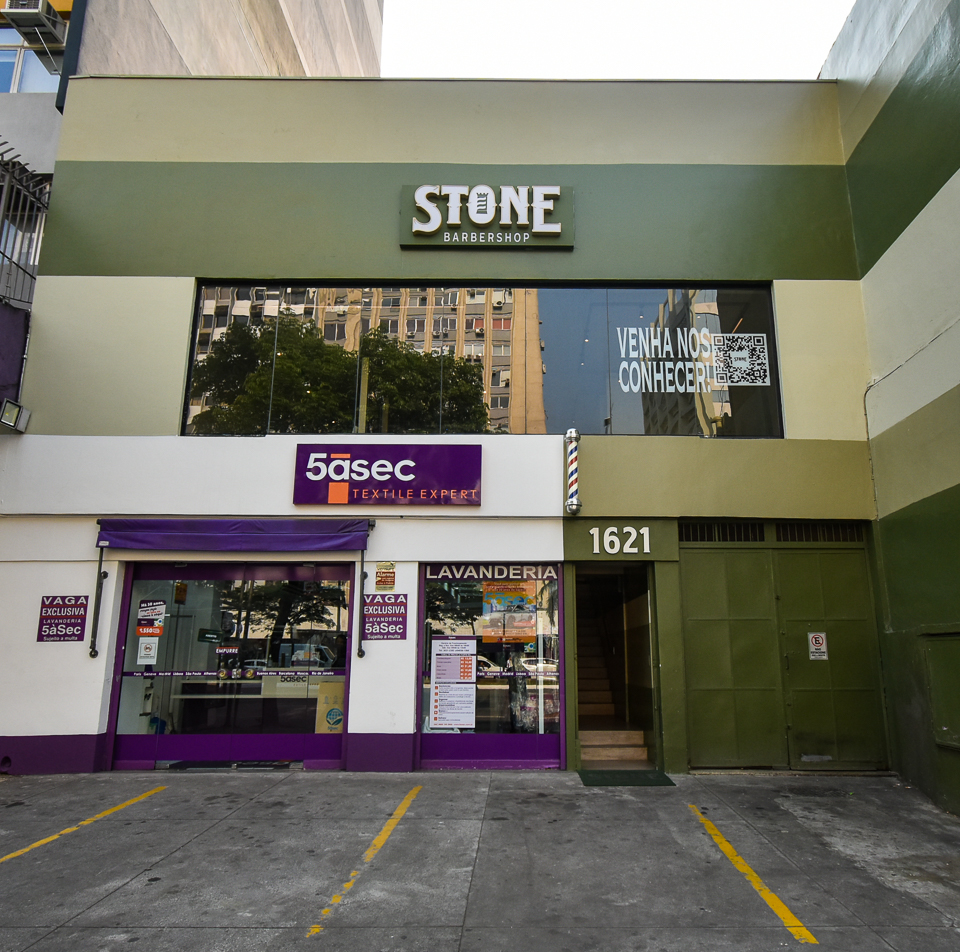Fachada da Stone Barbearia